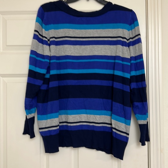 Lane Bryant Multistripe VNeck Sweater Gorgeous Soft Material Plus 22/24 - Picture 4 of 6